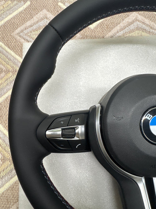 M stuur voor E90/E91/E92/E93/E70/E71/E72/E53/E89/E84/E81/E87/E82/E88